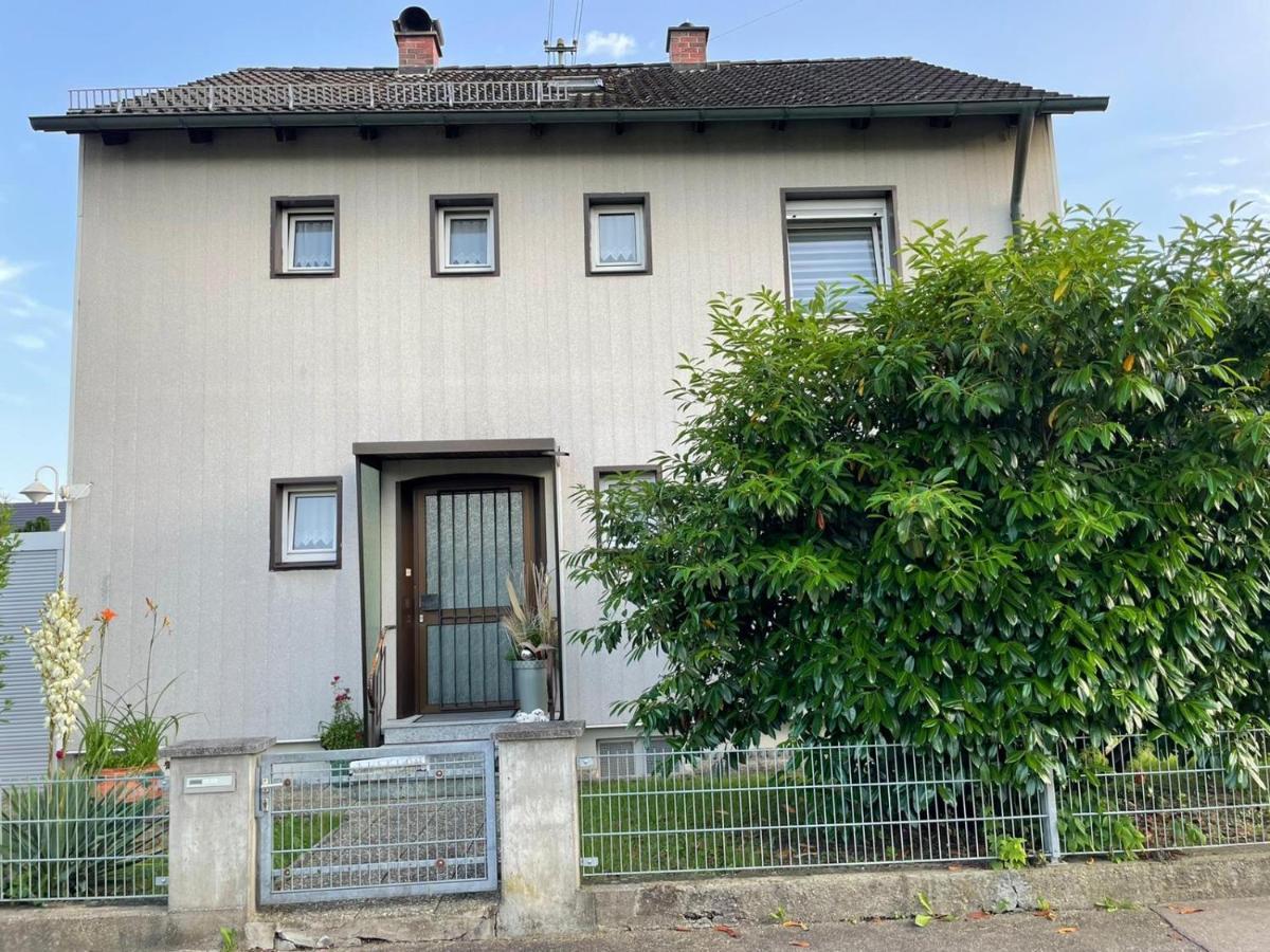 Guntia Apartment Mit Grossem Garten Günzburg Exterior foto